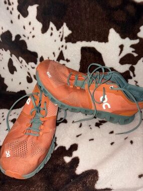 Oncloud  Orange & Teal Cloudflow Running Shoes
